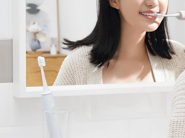 电动牙刷哪个牌子好（日本电动牙刷）